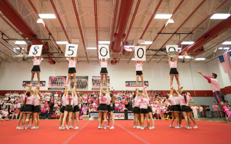 AISD gets their pink on to support breast cancer awareness on Oct. 9, 2015. The district raised $5,000 to support the breast cancer research.