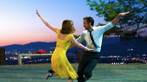 La La Land Has Critics Singing Praise