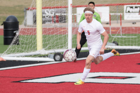 Soccer Advances to Playoffs