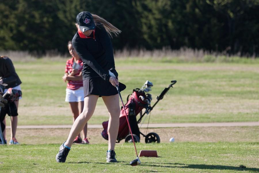 Girls Golfers Finish Shy of State Qualification
