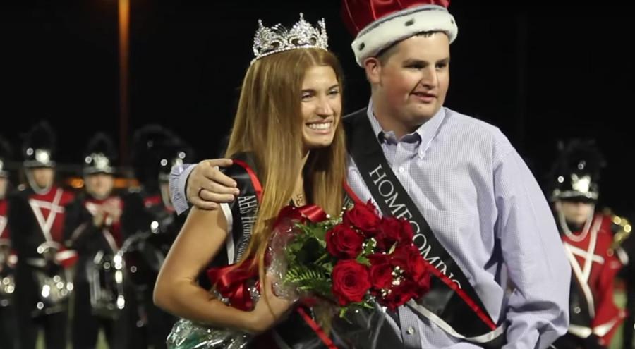 2014 Homecoming King & Queen Announced
