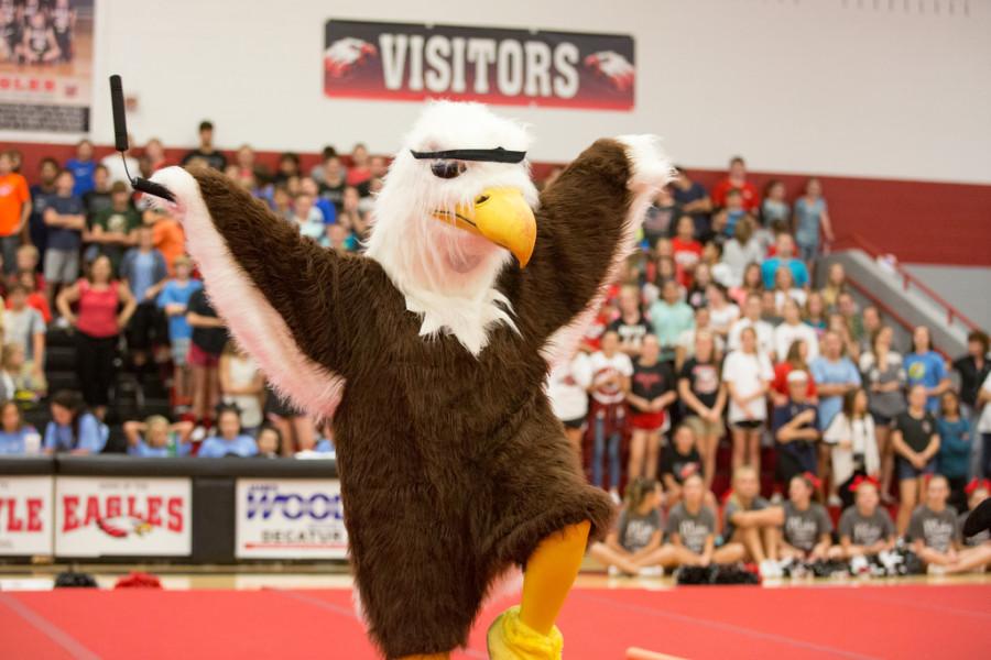 Eric the Eagle fights the Graham Steer during the pre-game pep rally on 9/18/15 in Argyle, Texas. (Photo by Caleb Miles / The Talon News)