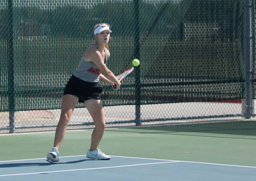 Audrey Livingston at a tennis tournament, on October 19, 2017. (Jaclyn Harris  / The Talon News)