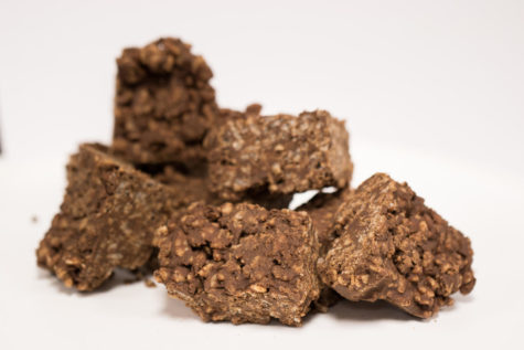 No Bake Chocolate Peanut Butter Crunch Bars