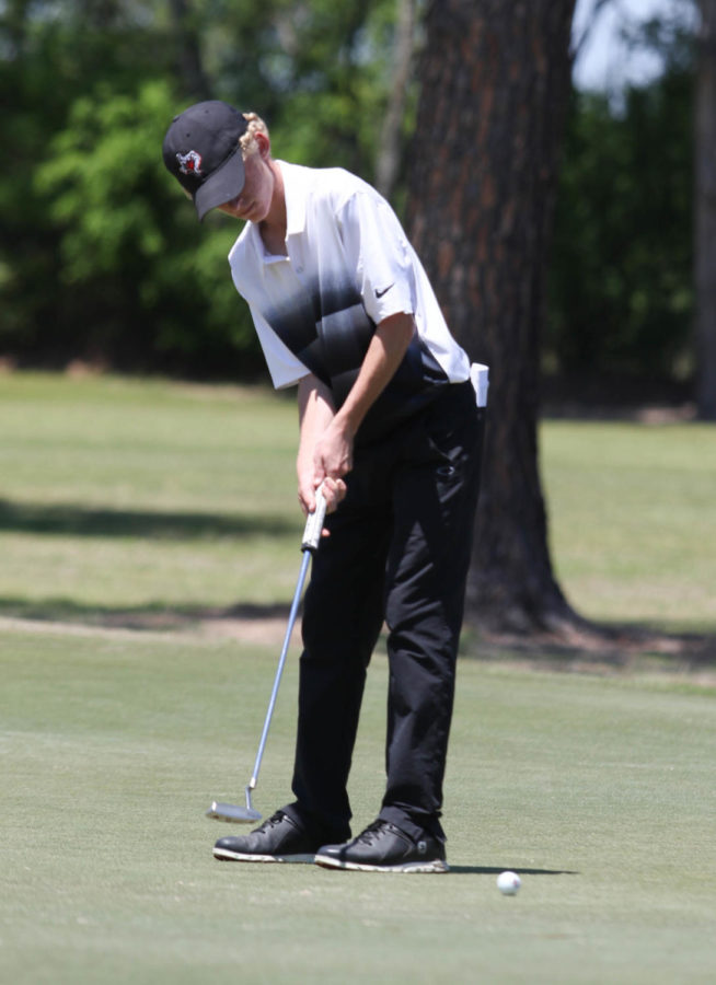 Cole Wilson competes at the Regional Golf Tournament at Van Zandt Country Club in Canton, TX on April 24, 2018. (Jake Pool  / The Talon News)