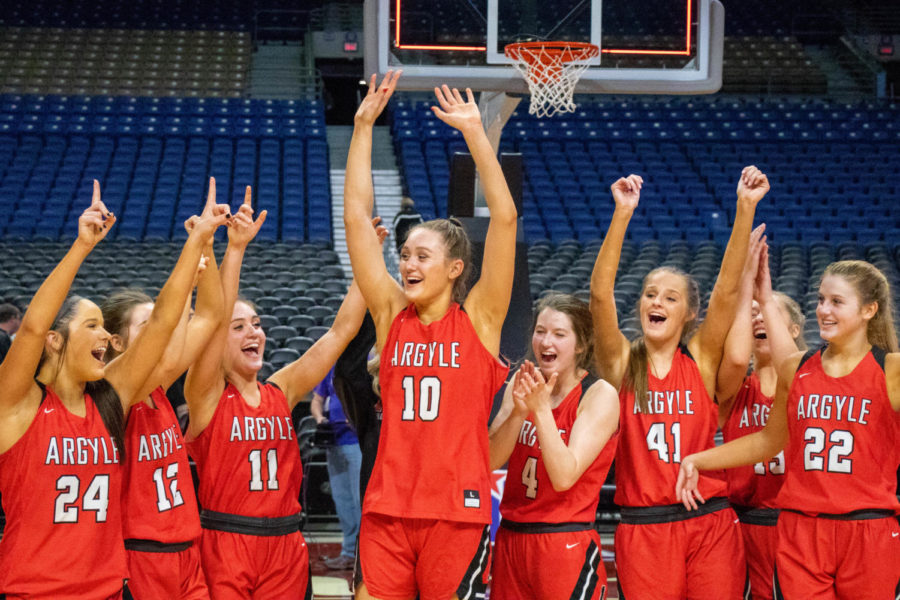 The Lady Eagles win the UIL Conference 4A State Semi-Final game against Dallas Lincoln at the Alamodome on Feb. 19, 2019. (Campbell Wilmot/ The Talon News).