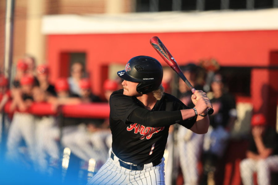 Dillon Carter takes a swing in Glen Rose, Texas on May 16, 2019. (Andrew Fritz/ The Talon News) 