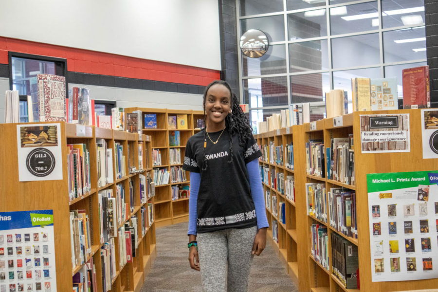 Sophomore Kim Karera is from Rwanda and came to the United States to get a better education and work hard in order to make her family proud. (Gracie Hurst / The Talon News)