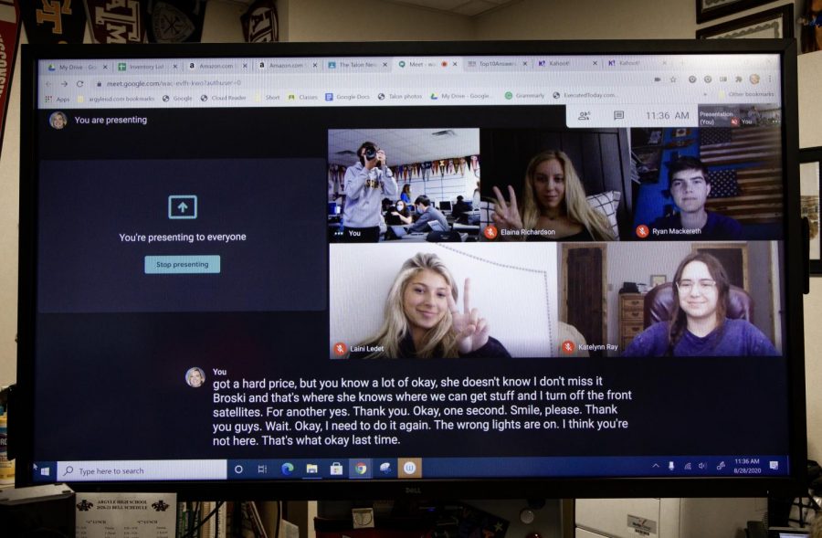 Virtual students meet through google meets (Nicholas West/The Talon News)