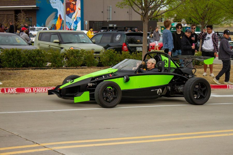 Green Cars from Dallas Car Meet