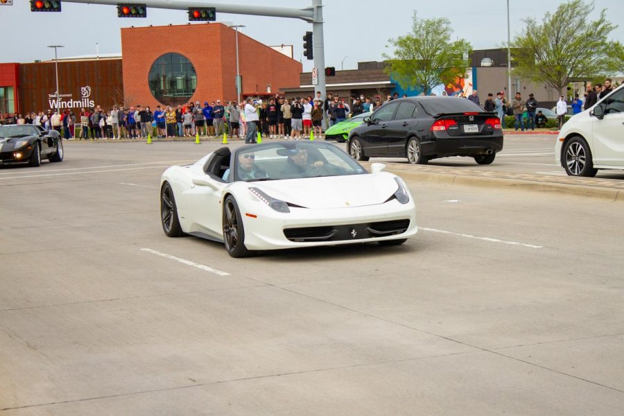 White Cars from Dallas Car Meet