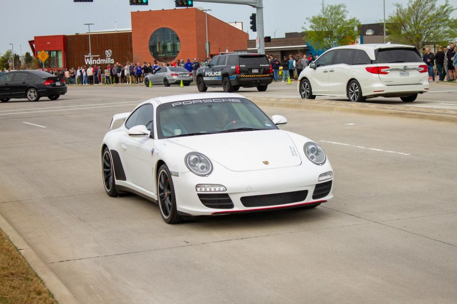 White Cars from Dallas Car Meet